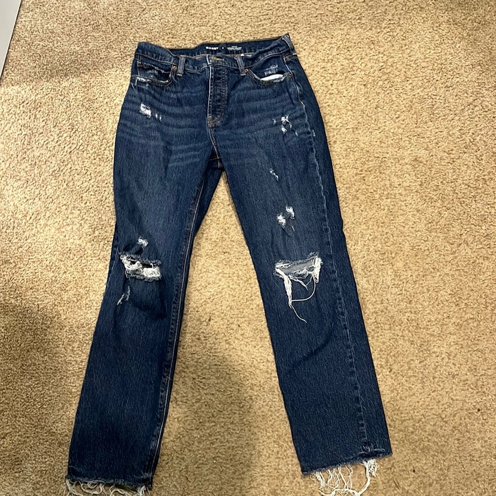 LIKE NEW Old navy slouchy straight high rise. Size 6.